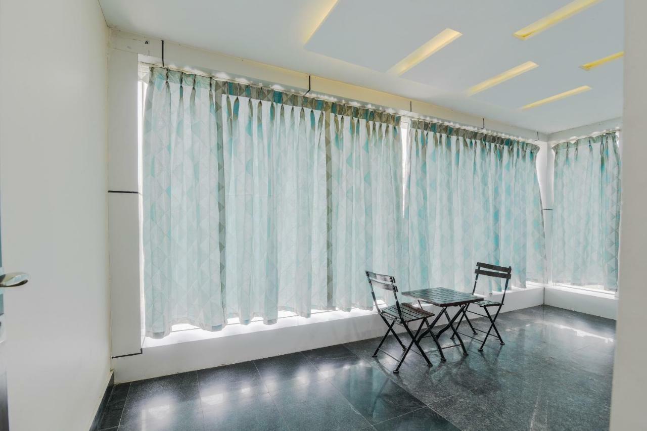 Neema Residency Hotel Anantapur Zewnętrze zdjęcie